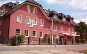 Gosciniec Ella Inn Lipniki