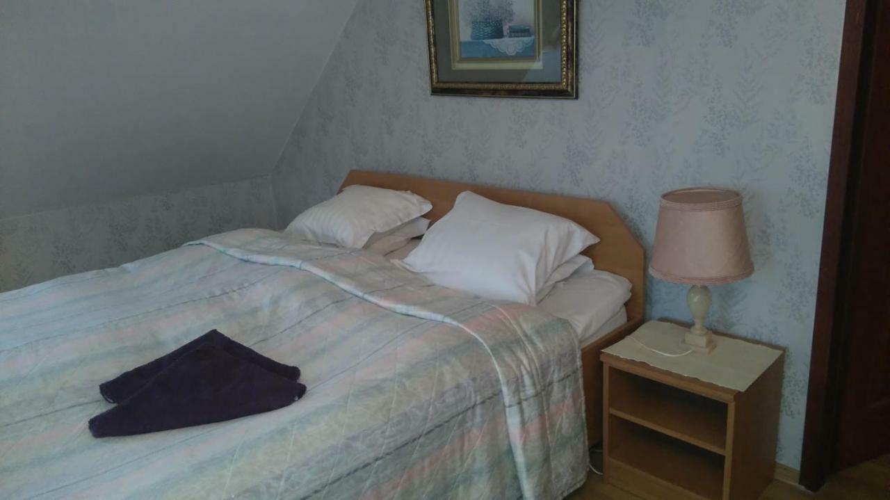 Gosciniec Ella Inn Lipniki Lipniki  Exteriér fotografie